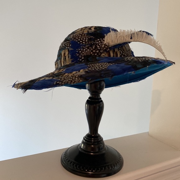 VTG Rare Jack McConnell Feather Hat. 100% Wool. Blue/Black Multi Feathers - Picture 7 of 16